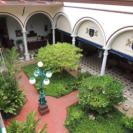 Hotel Posada Toledo & Galeria Мерида Экстерьер фото
