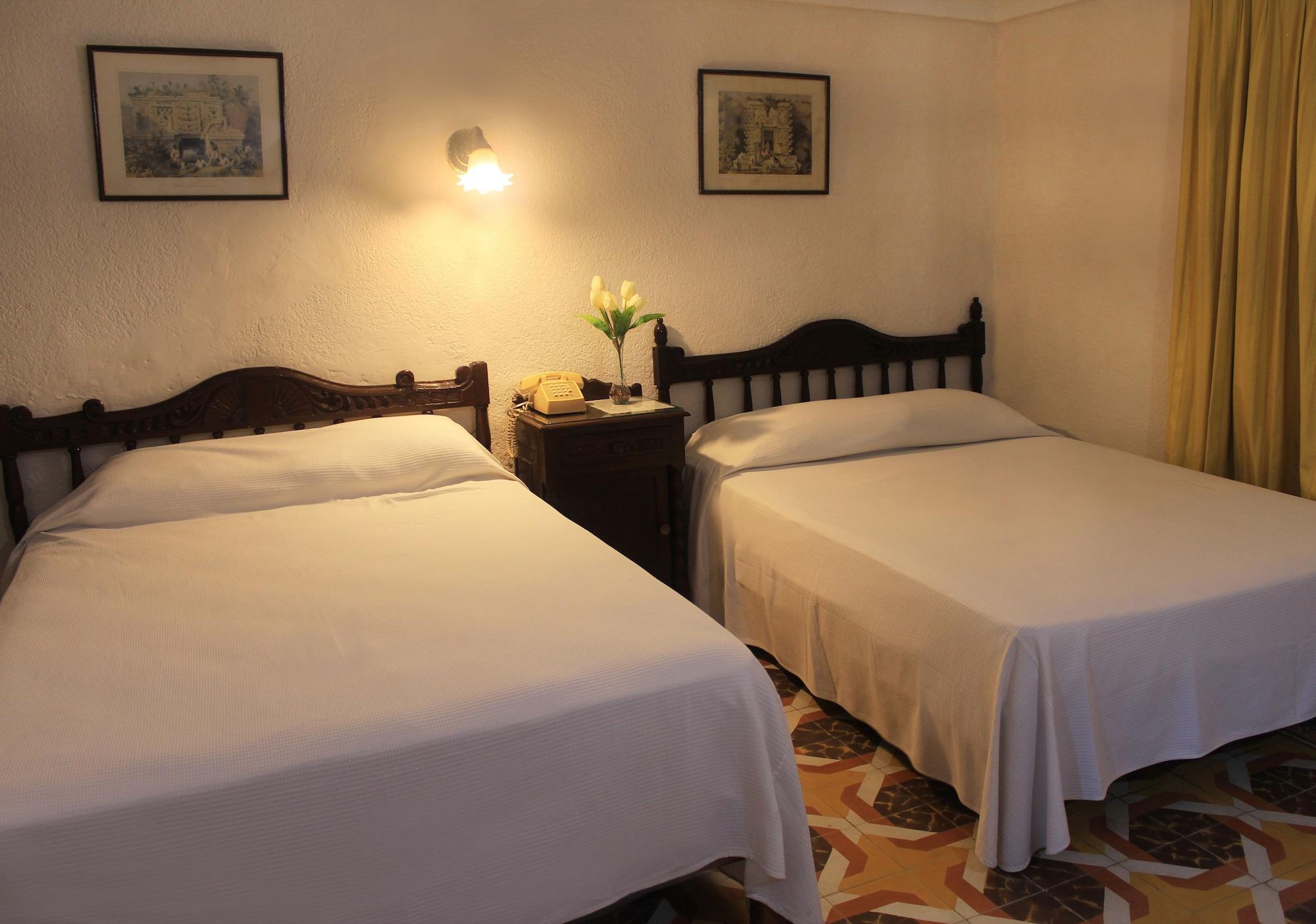 Hotel Posada Toledo & Galeria Мерида Экстерьер фото