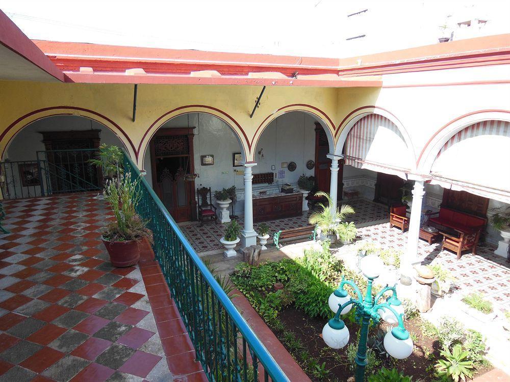 Hotel Posada Toledo & Galeria Мерида Экстерьер фото