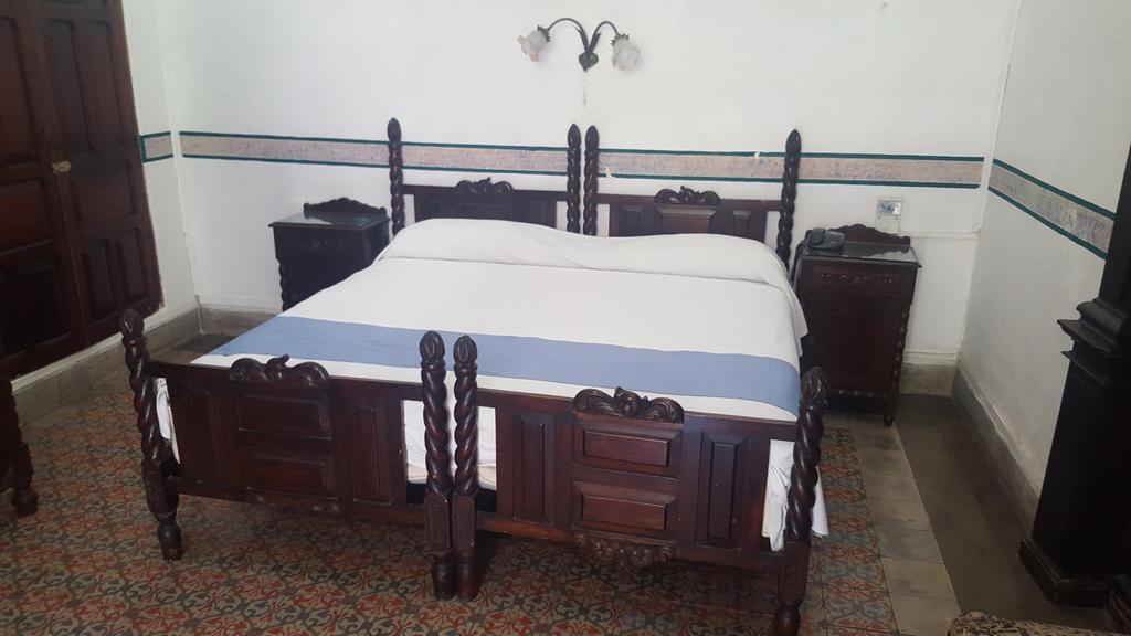 Hotel Posada Toledo & Galeria Мерида Экстерьер фото