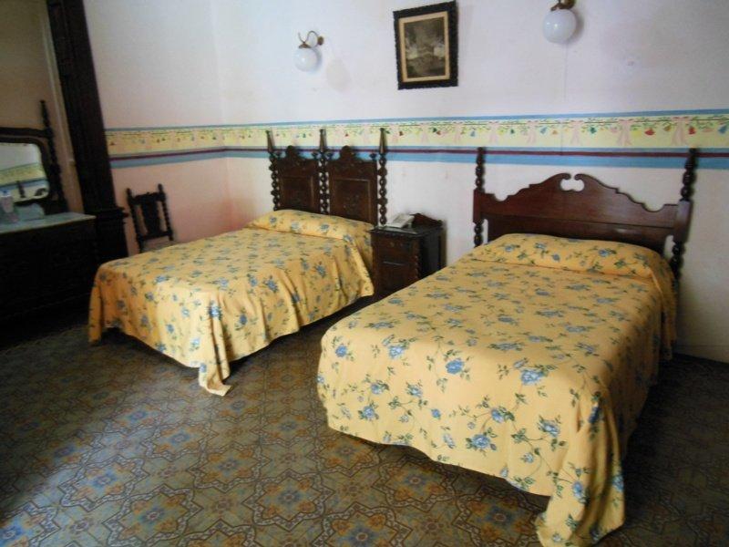 Hotel Posada Toledo & Galeria Мерида Экстерьер фото