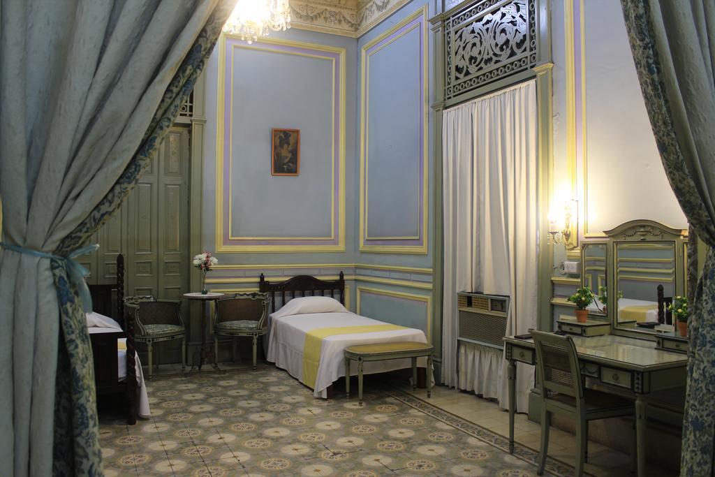 Hotel Posada Toledo & Galeria Мерида Экстерьер фото