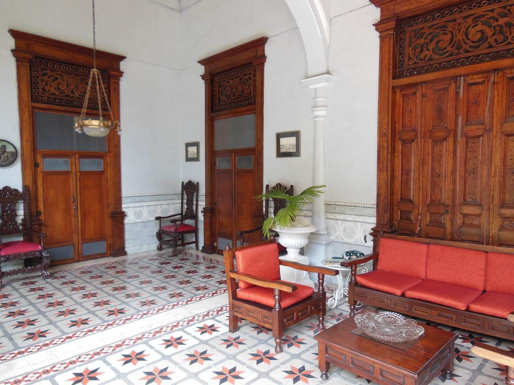 Hotel Posada Toledo & Galeria Мерида Экстерьер фото