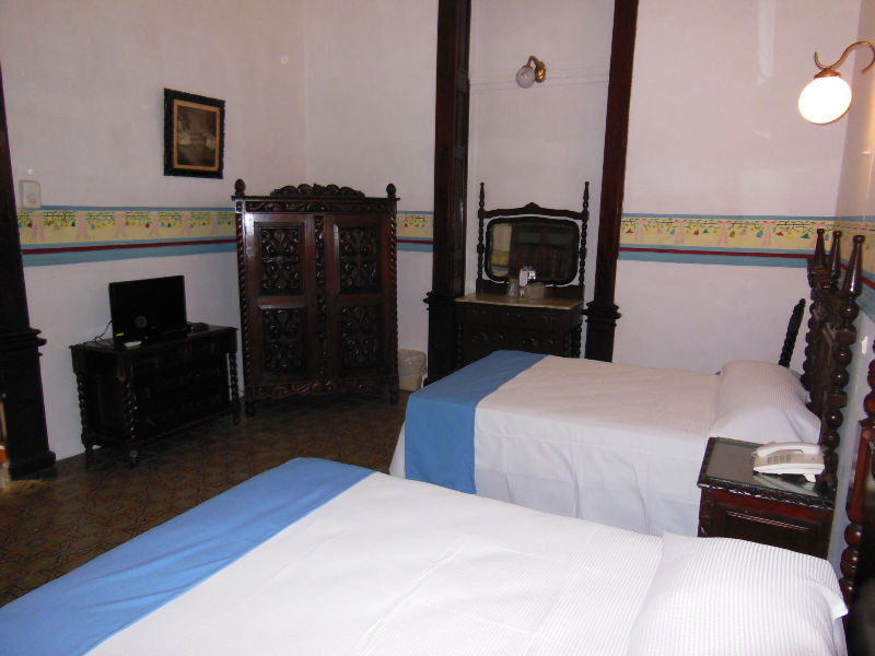 Hotel Posada Toledo & Galeria Мерида Экстерьер фото